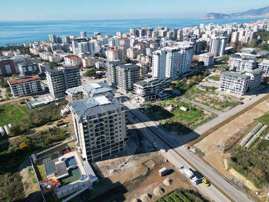 Centrally Located Offices with Modern Design in Alanya