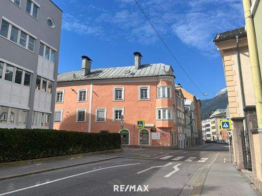 Stadthaus - Außenansicht Universitätstraße