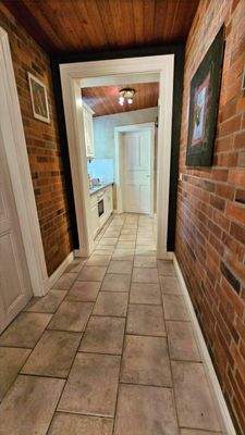 Obergeschoss-Flur (zur Küche)