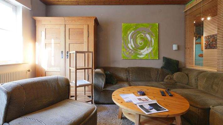 185 Couch Wohnzimmer (1 von 1).jpg