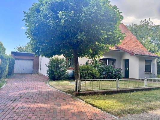 Linke Ansicht vom Haus