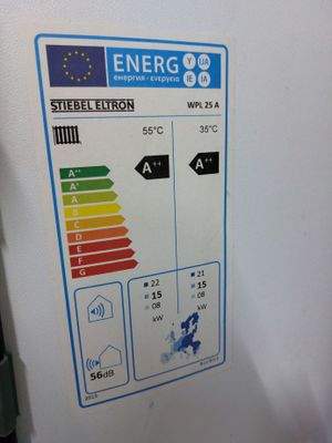 Typenschild Heizung.jpg