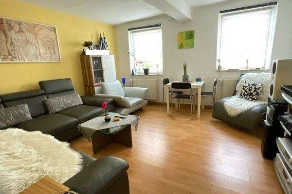 EG: Wohn-Eßzimmer in der 2-Zi-Mietwohnung