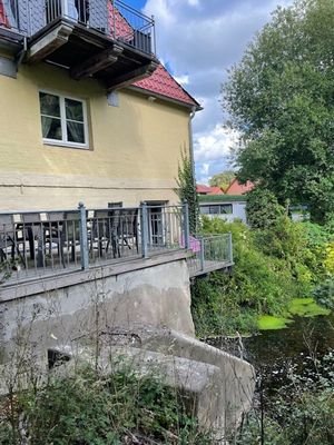 Küchenbalkon mit Essplatz