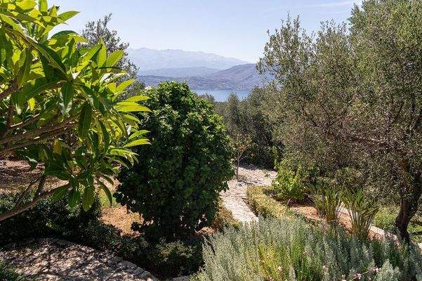 Kreta, Sternes: Luxusvilla in erhabener Lage mit perfekter Aussicht zu verkaufen