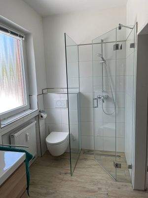 Dusch- und Wannenbad