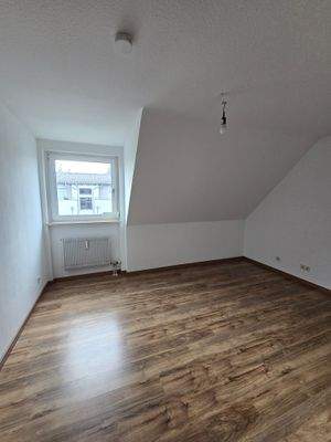 Schlafzimmer 3 oder Büro.jpg