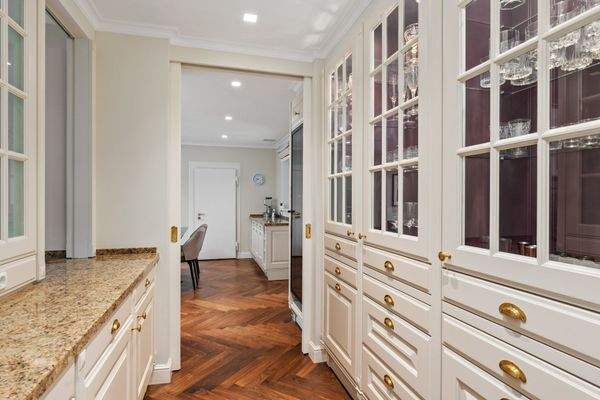 Verbindung zwischen Esszimmer und Küche