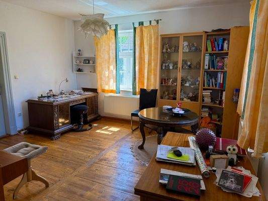Arbeitszimmer 1. OG 