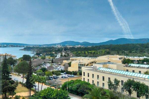 2022_03_11_7166 And8moreN_Y_Exterior-Bearbeitet