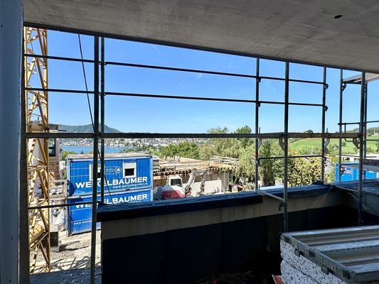 ZU KAUFEN Terrassenwohnung mit Garten in Gmunden