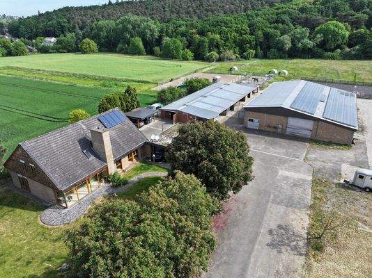 Südwestliche Gebäudeansicht