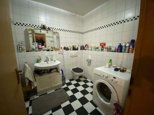 Badezimmer innenliegend