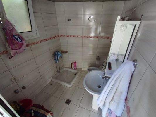 Kreta, Agii Pantes: Klassisches Steinhaus in traditionellem Dorf zu verkaufen