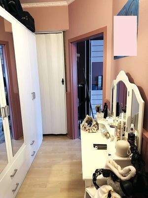 Ankleide große Whg 1.OG