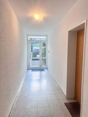 Hauseingang Straßenseite 