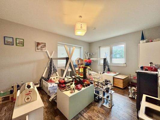 Kinderzimmer OG