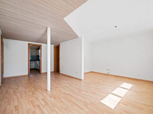 EG: Wohn-/Essbereich