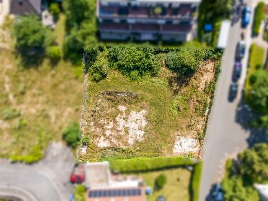 Erschlossenes und sonniges Baugrundstück