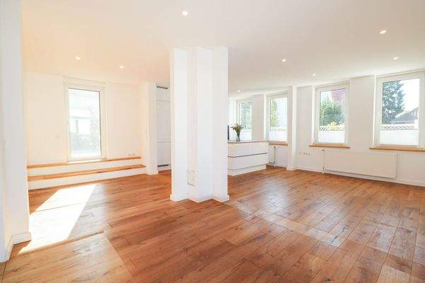 Wohn - und Küchenbereich