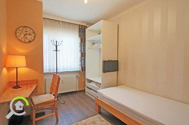 OG Wohnung 1 Schlafen 1