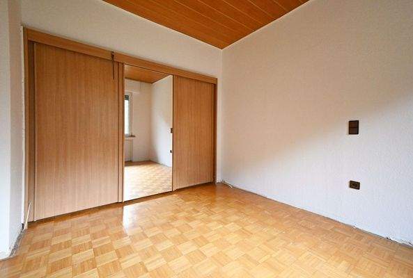 Schlafzimmer EG (Blick 1)