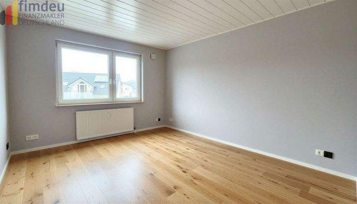 So könnte das Schlafzimmer mit etwas Farbe aussehen