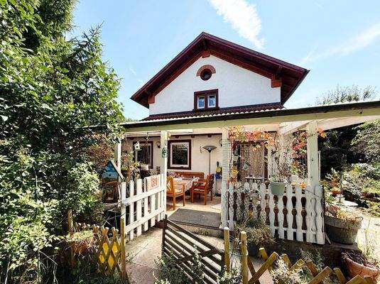 überdachte Terrasse