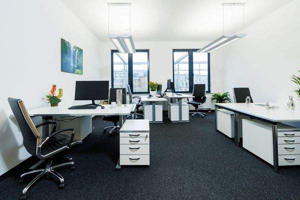 Komplettbüro in München mieten mit nur 1 Vertrag