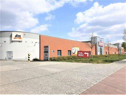 Zufahrt Einkaufszentrum