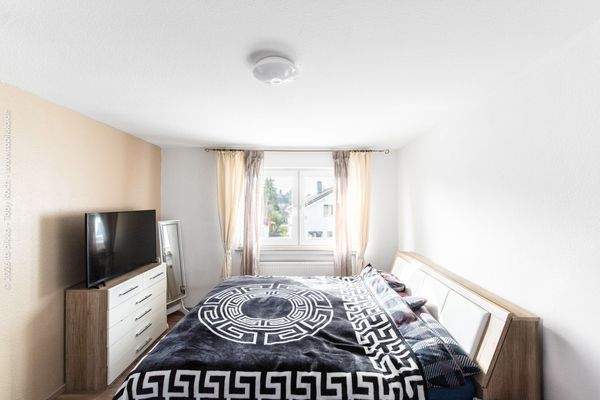 Vorderhaus - Wohnung 1.OG Schlafzimmer