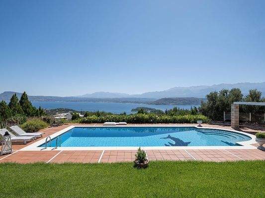 Kreta, Sternes: Luxusvilla in erhabener Lage mit perfekter Aussicht zu verkaufen