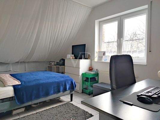 Schlaf-/Kinderzimmer 2