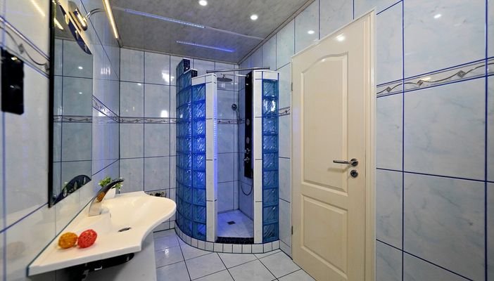 Grußes Badezimmer!
