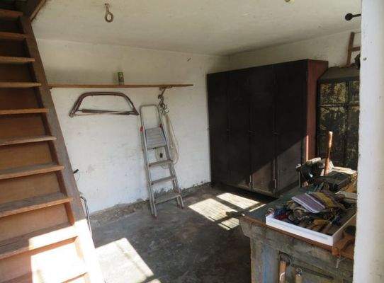 5 Raum Nebengebäude