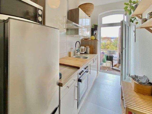 Mit Balkon! Sanierte 3-Raum-Wohnung im 3. Obergeschoss - Foto 4