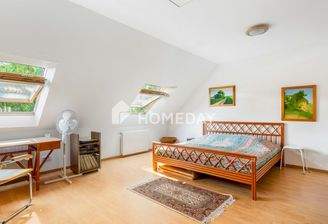 2. OG Schlafzimmer 1