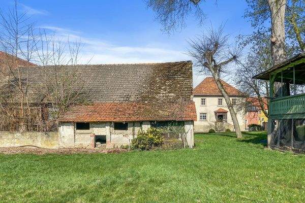 ehemalige Stallungen