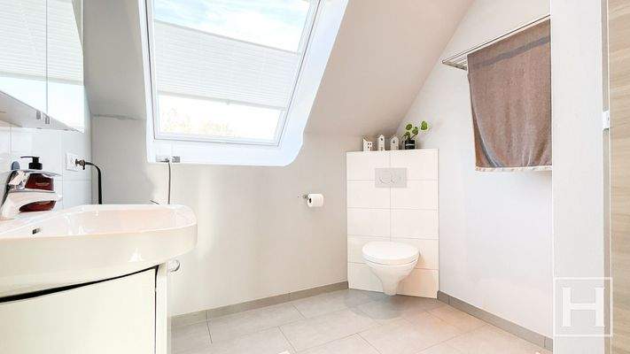 Duschbad im Dachgeschoss