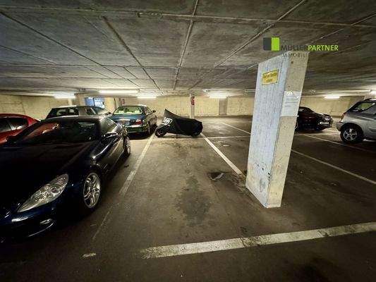 Tiefgaragenstellplatz