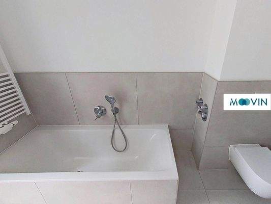 Ansicht II: Badezimmer I