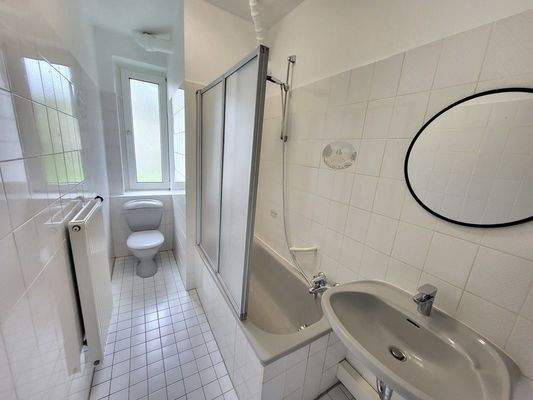 Vollbad/WC mit Fenster