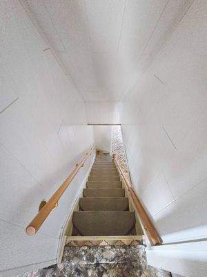 Treppe ins EG