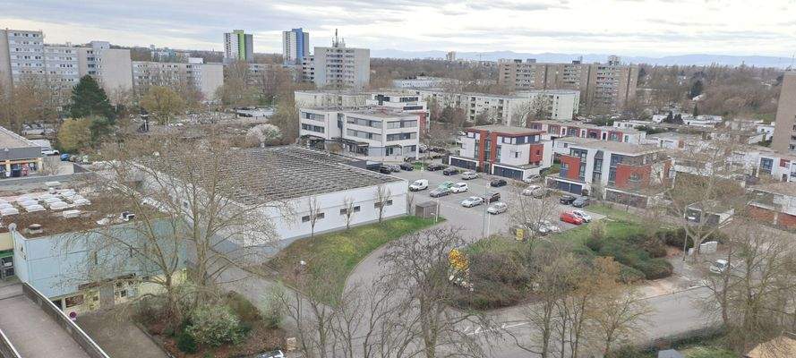 Einkauf , Schule, Kindergarten