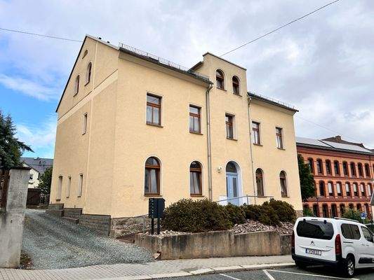 Netzschkau, Ferdinand-Freiligrath-Str. 10 - Rampe im Eingangsbereich