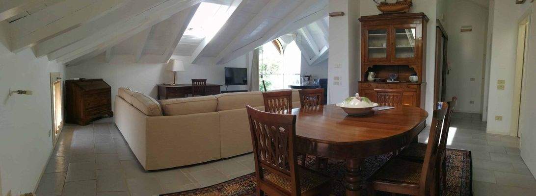 Penthouse in Gardone Riviera mit Blick auf den Gardasee