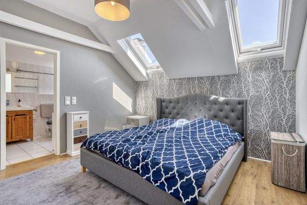 Schlafzimmer obere Ebene