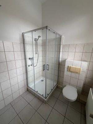Modernes Badezimmer