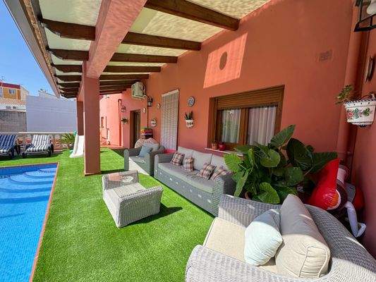 Überdachte Terrasse