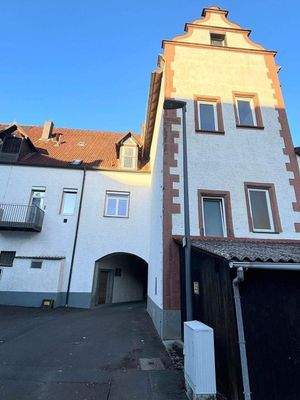 2-Fam.-Haus vom Klosterinnenhof